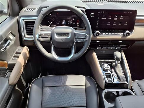 New 2026 GMC Canyon Denali w/ LPO, Denali Black Edition image 7