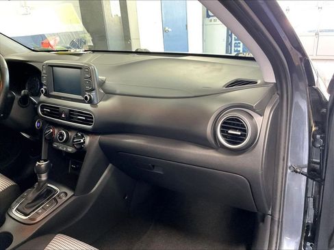 Used 2018 Hyundai Kona SEL AWD/4WD image 13