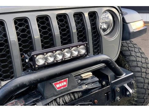 Used 2020 Jeep Gladiator Rubicon AWD/4WD image 31