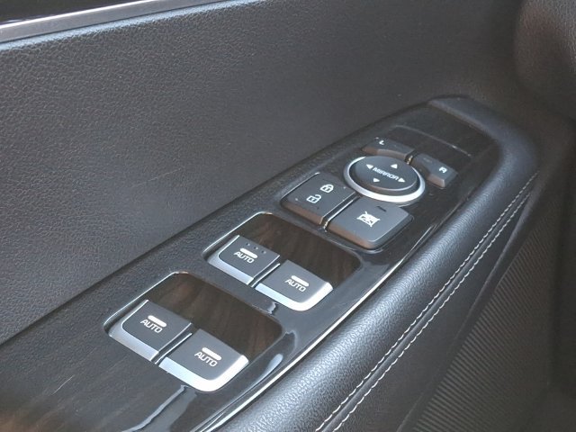 Used 2020 Kia Sorento FWD V6 image 26