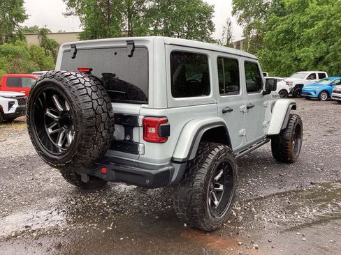 Used 2024 Jeep Wrangler Unlimited Rubicon 392 AWD/4WD image 4