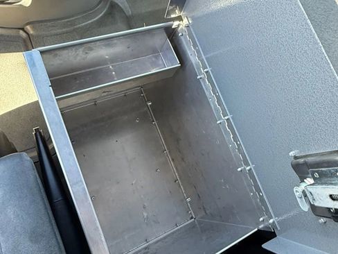 Used 2016 Mercedes-Benz Sprinter 3500 image 15