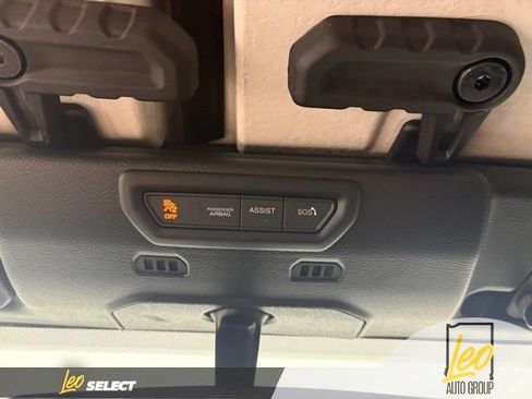 Used 2023 Jeep Wrangler Sport AWD/4WD image 27