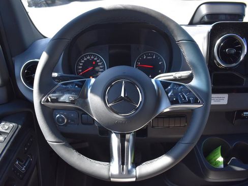 Used 2024 Mercedes-Benz Sprinter 144 Cargo image 14