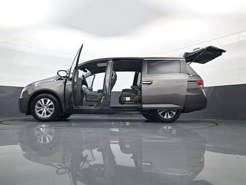 Used 2015 Honda Odyssey EX-L image 35