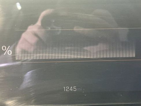 Used 2025 Chevrolet Equinox EV LT image 18