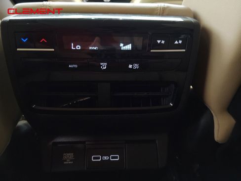 Used 2022 Acura MDX SH-AWD image 34