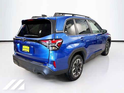 Used 2026 Subaru Forester Premium image 5