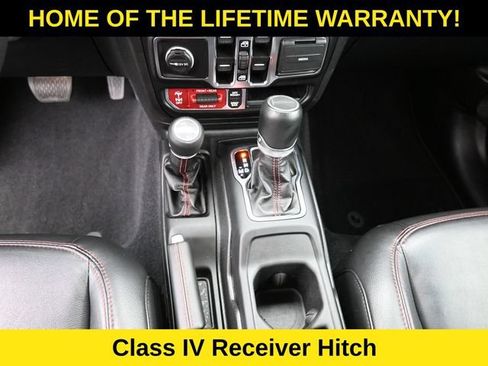 Used 2023 Jeep Gladiator Rubicon w/ Cold Weather Group AWD/4WD image 32