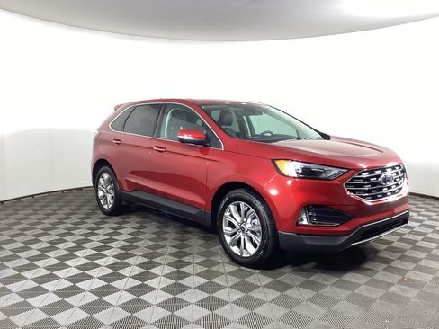 Certified 2024 Ford Edge Titanium AWD/4WD image 1