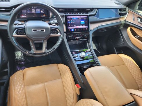 Used 2023 Jeep Grand Cherokee L Summit w/ Advanced Protech Group IV image 11