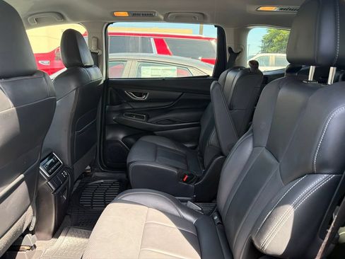 Used 2023 Subaru Ascent Limited AWD/4WD image 27