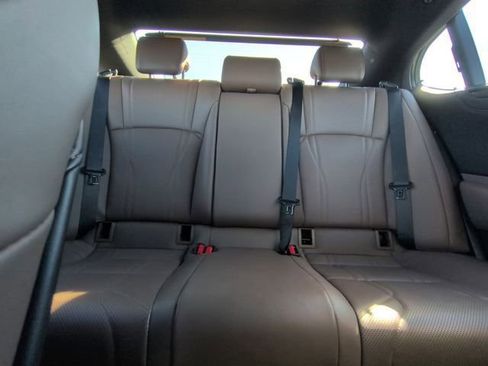 Used 2024 Lexus ES 350 Ultra Luxury image 5