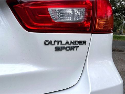 Used 2019 Mitsubishi Outlander Sport LE image 21