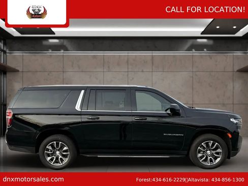 Used 2023 Chevrolet Suburban LS w/ Driver Alert Package image 6