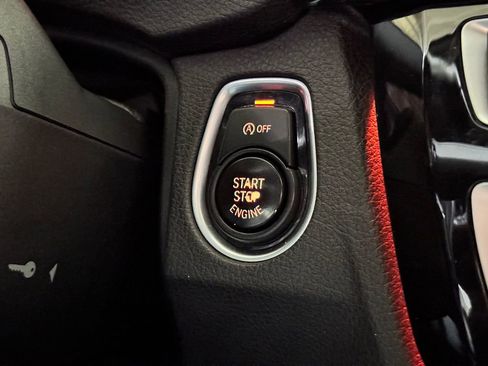 Used 2018 BMW M4 Coupe w/ Competition Package image 18