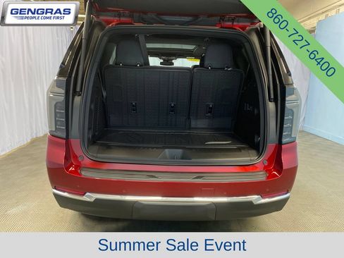 Used 2025 Chevrolet Tahoe LT w/ Comfort Package AWD/4WD image 36