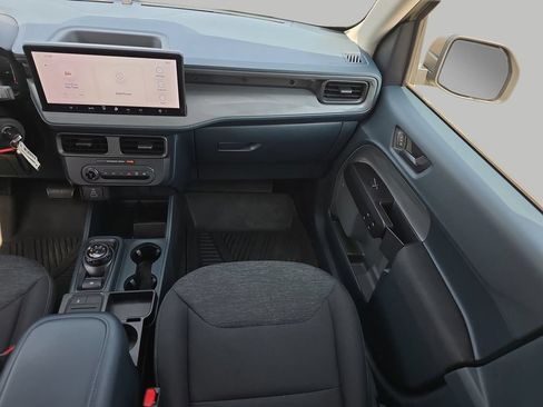 Used 2025 Ford Maverick XL FWD image 12