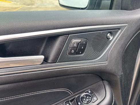 Certified 2024 Ford Edge Titanium AWD/4WD image 15