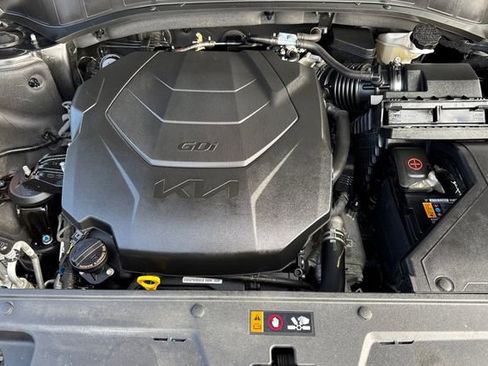 Used 2024 Kia Telluride LX image 57