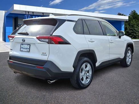 Used 2021 Toyota RAV4 XLE w/ XLE Grade Weather Package image 24