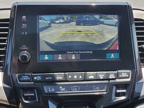 Used 2023 Honda Odyssey Sport image 16