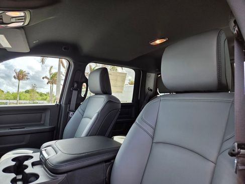 New 2026 RAM 2500 Tradesman AWD/4WD image 11