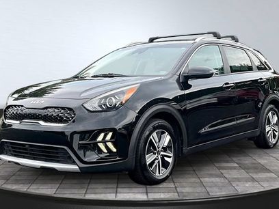 Used 2022 Kia Niro LXS
