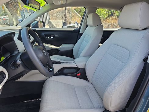 Used 2025 Honda HR-V LX image 14