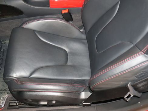 Used 2012 Audi R8 GT image 25