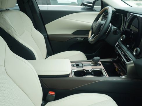Used 2026 Lexus RX 350 Premium Plus w/ Accessory Package (Z1) FWD image 9