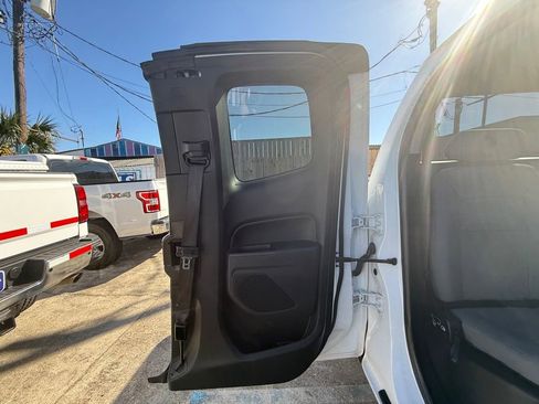 Used 2019 Chevrolet Colorado W/T w/ WT Convenience Package image 18