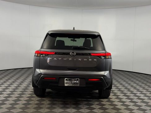 Used 2024 Nissan Pathfinder S image 8