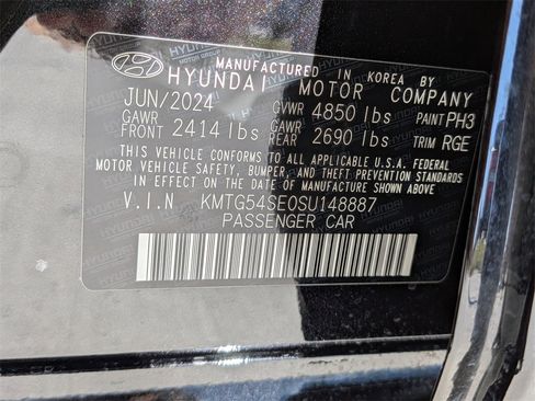 Used 2025 Genesis G70 3.3T Advanced w/ Sport Prestige Package image 32