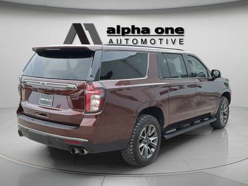 Used 2022 Chevrolet Suburban Z71 w/ Off-Road Capability Package AWD/4WD image 5