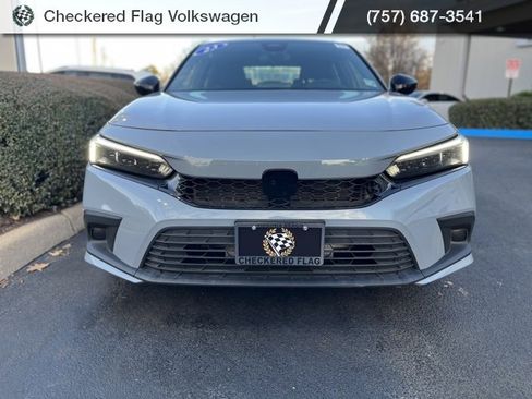 Used 2023 Honda Civic Sport image 13