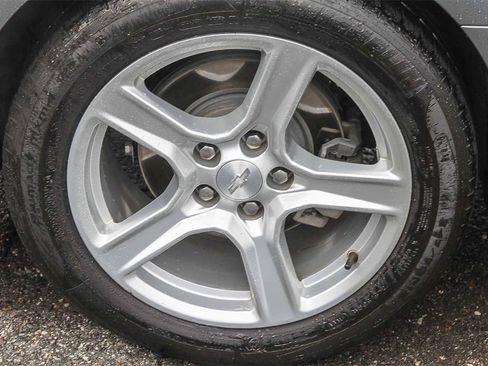 Used 2020 Chevrolet Camaro LT image 12