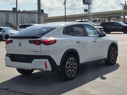 Used 2026 BMW X2 xDrive28i AWD/4WD image 6