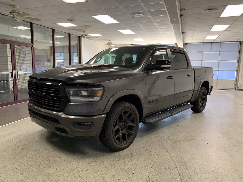 Used 2022 RAM 1500 Laramie AWD/4WD image 2