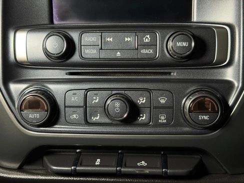 Used 2018 Chevrolet Silverado 1500 LT w/ All Star Edition RWD image 30