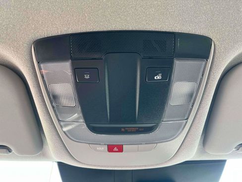 Used 2024 Kia Niro Wind image 23