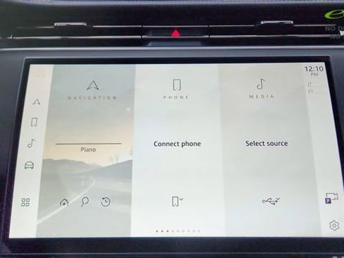 Used 2023 Land Rover Range Rover Sport SE Dynamic image 46