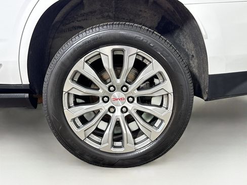 Used 2022 GMC Yukon Denali AWD/4WD image 31