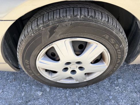 Used 2008 Toyota Corolla LE FWD image 9