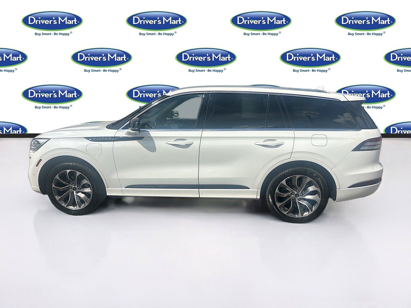 Used 2022 Lincoln Aviator Grand Touring w/ Equipment Group 301A AWD/4WD image 4