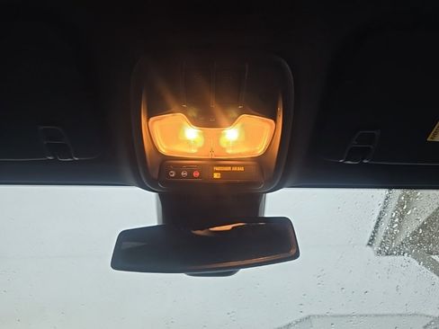 Used 2024 Chevrolet Colorado ZR2 w/ Technology Package image 28