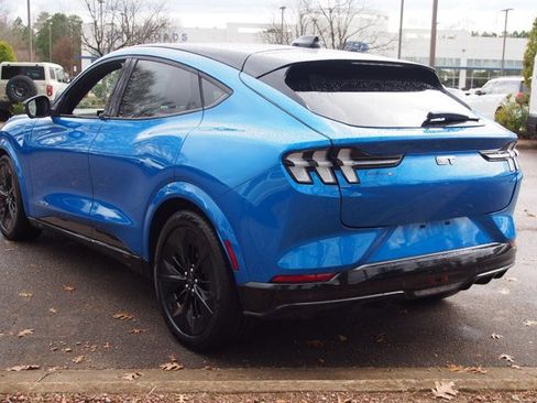 Certified 2025 Ford Mustang Mach-E GT image 5