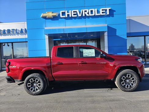 New 2026 Chevrolet Colorado Z71 image 2
