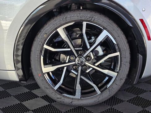 New 2026 Toyota Prius Plug-In Hybrid image 11