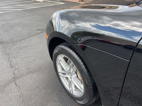 Used 2017 Porsche Macan S image 27